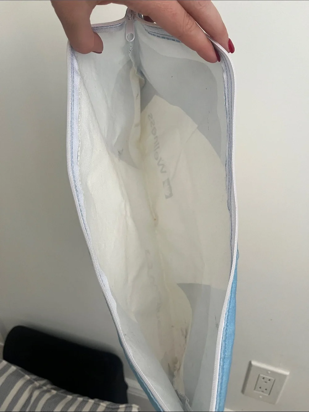 Wellness Canvas Zipper Pouch in Blue and Cream